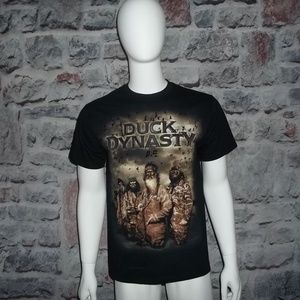 Duck Dynasty Short Sleeve Mens T Shirt-Medium,NWT